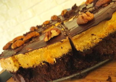 pâtisserie bio et vegan à Caen - Cheesecake brownies noix de pécan